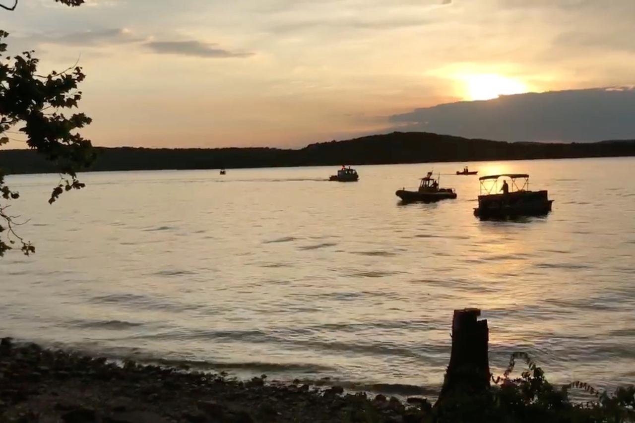 Potonuo brod u Missouriju