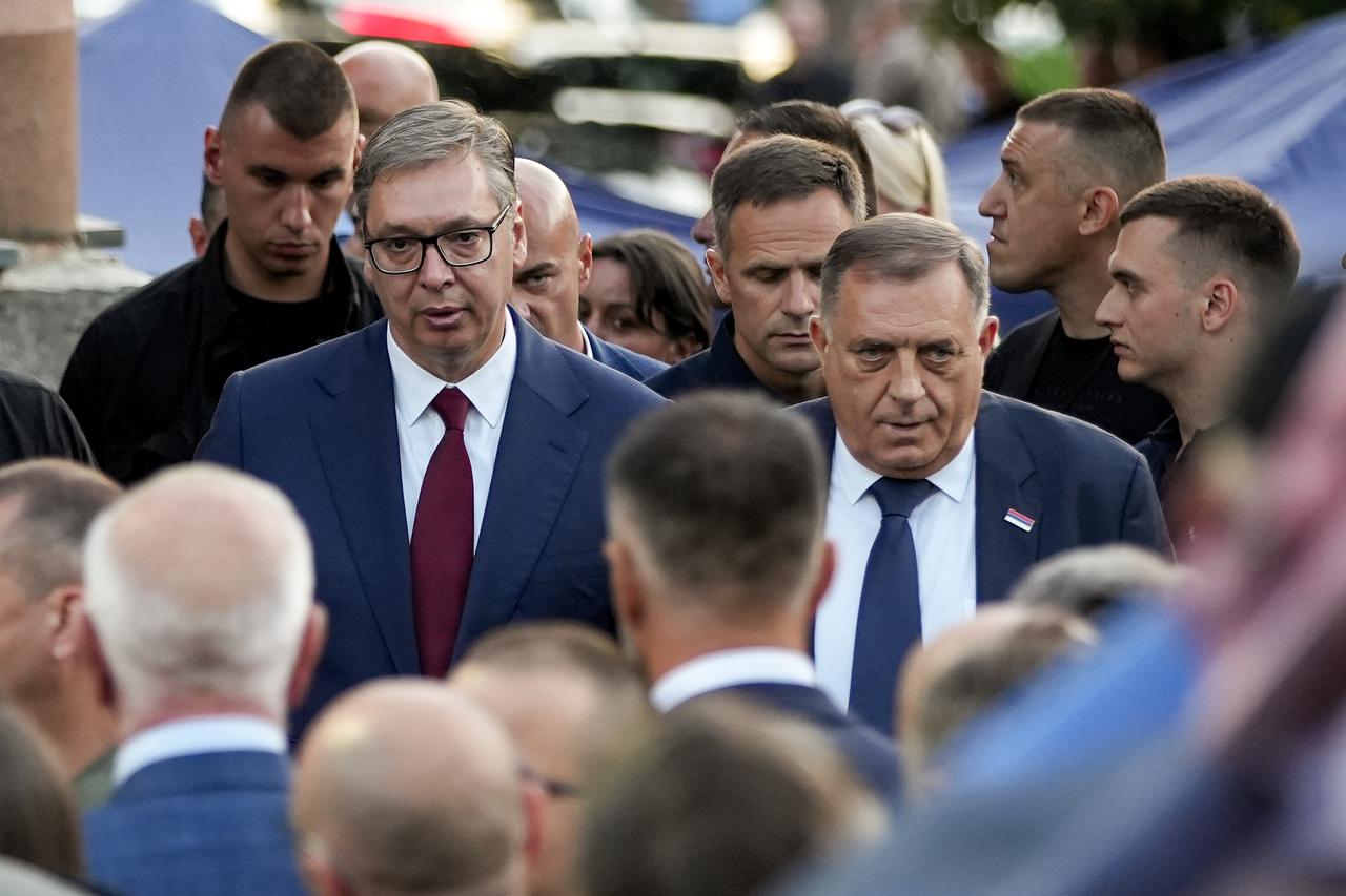 Mrkonjić Grad: Vučić, Porfirije i Dodik na obilježavanju Dana sjećanja na stradale i prognane Srbe u akciji Oluja