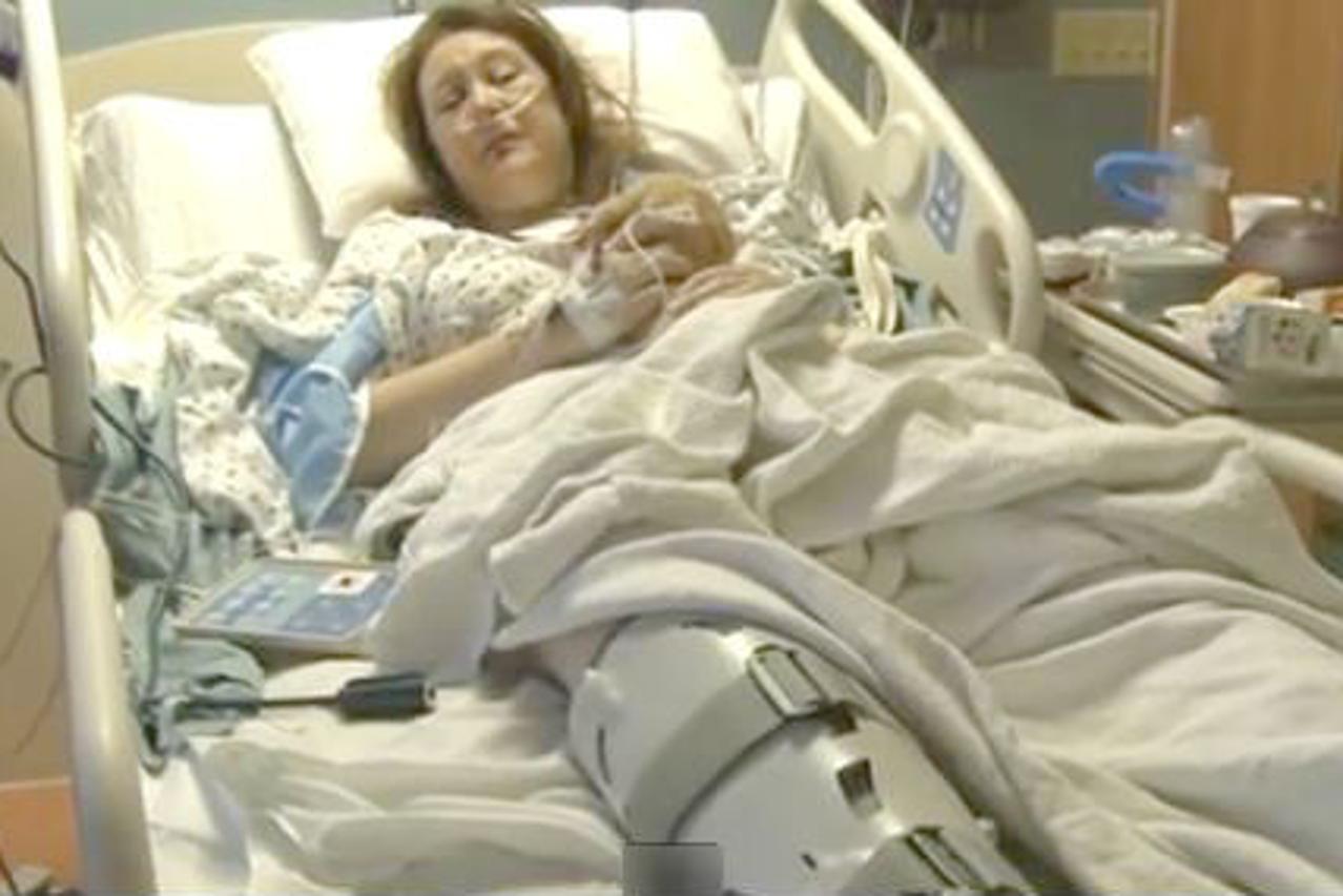 Supermama skočila pred vozilo da spasi sina