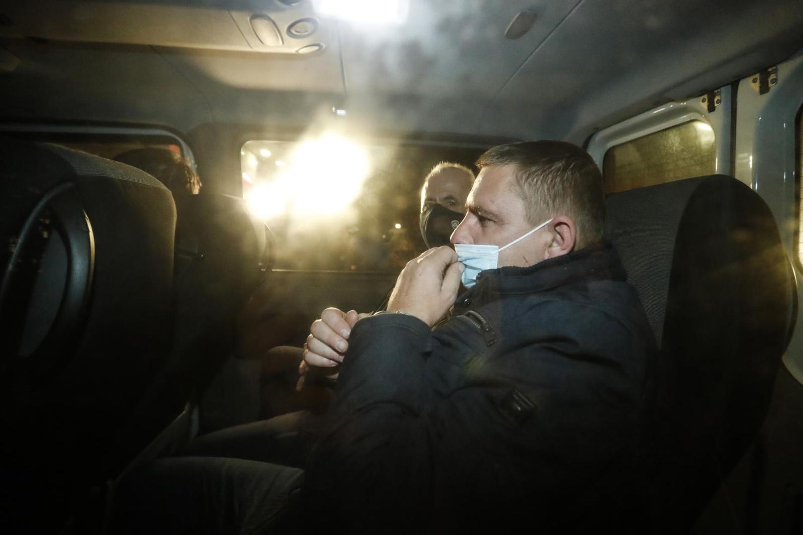 17.02.2021., Zagreb - Privodjenje osumnjicenih u zgradu Uskoka u Vlaskoj ulici.  Vise osoba je uhiceno za koje se sumnja za zlouporabu polozaja i ovlasti, pomaganja u zlouporabi polozaja i ovlasti, zlouporabe povjerenja u gospodarskom poslovanju te pranja novca. Photo: Slavko Midzor/PIXSELL