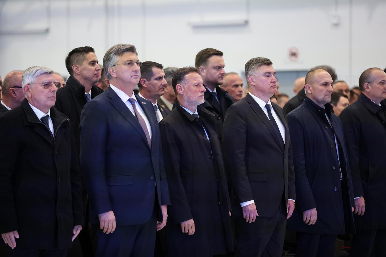 Svečani program na dočeku prve skupine višenamjenskih borbenih aviona Rafalea u Hrvatsku