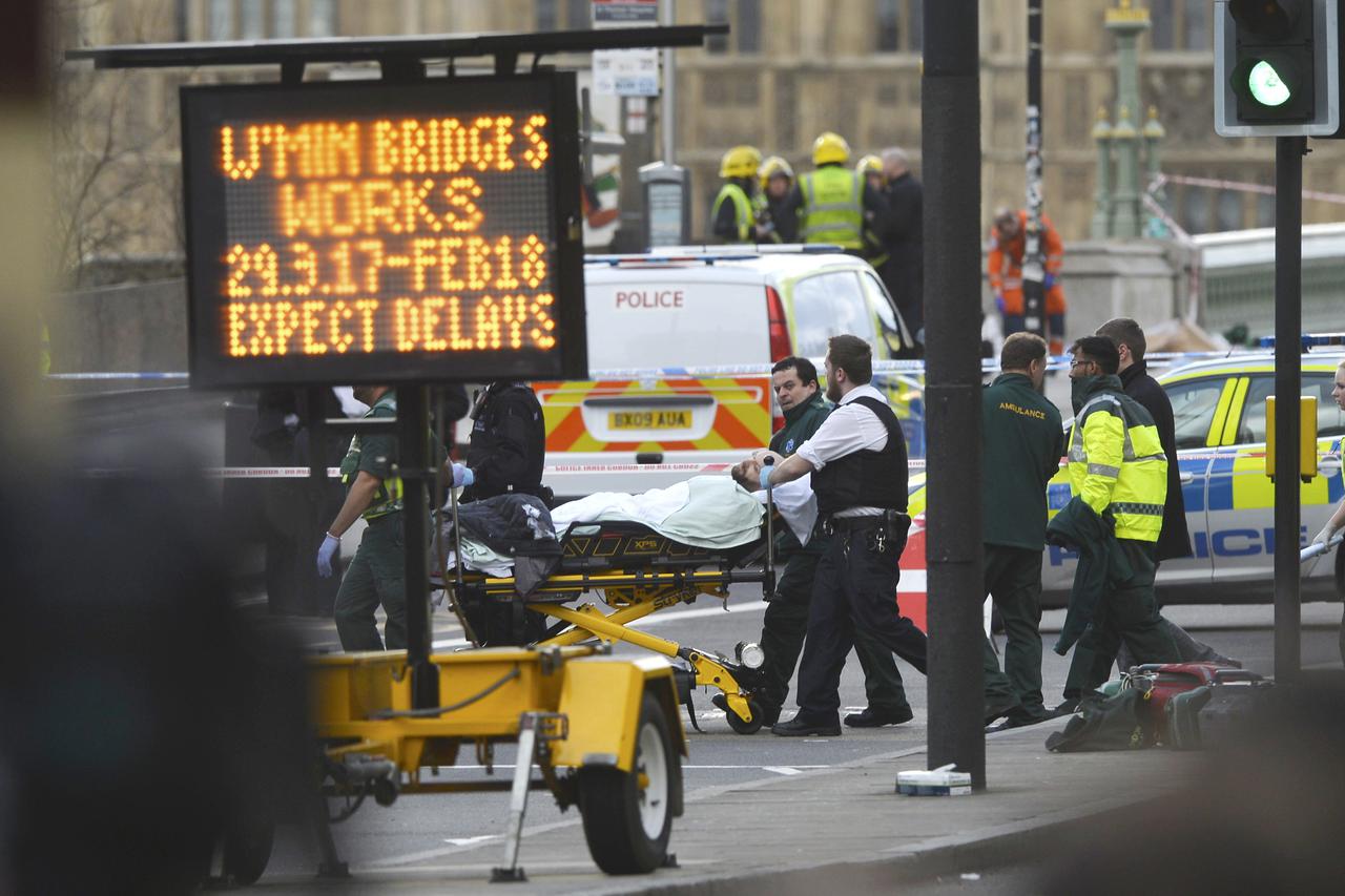 london, policija, napad