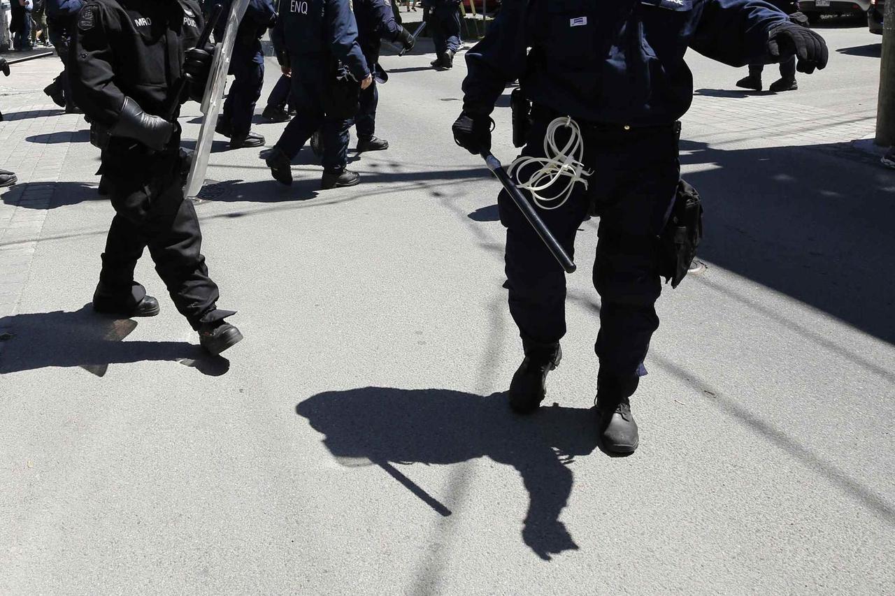 policija