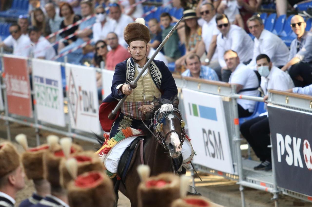 Slavodobitnik 305. Sinjske alke, Ivo Zorica