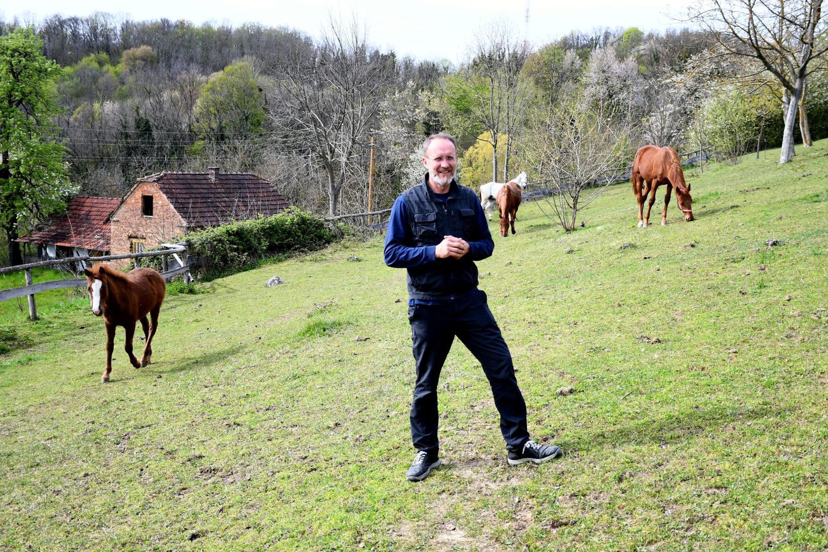 12.04.2023., Velika Pisanica - Turisticka patrola Vecernjeg lista, Opcina Velika Pisanica. Srediste, opcina Velika Pisanica. Izletiste Na malenom brijegu u vlasnistvu OPG-a Vlajnic Photo: Damir Spehar/PIXSELL