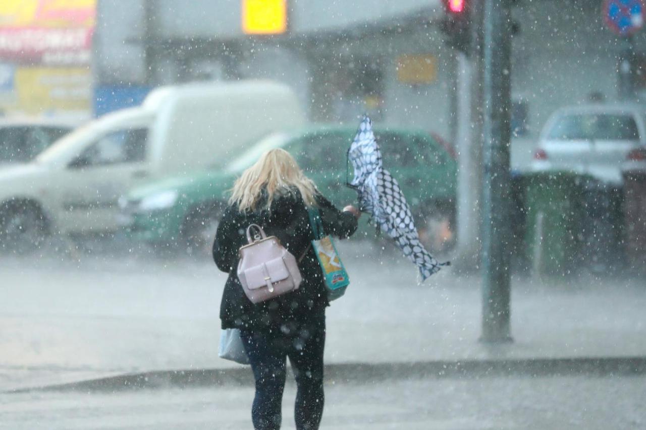 Jako nevrijeme zahvatilo Zagreb