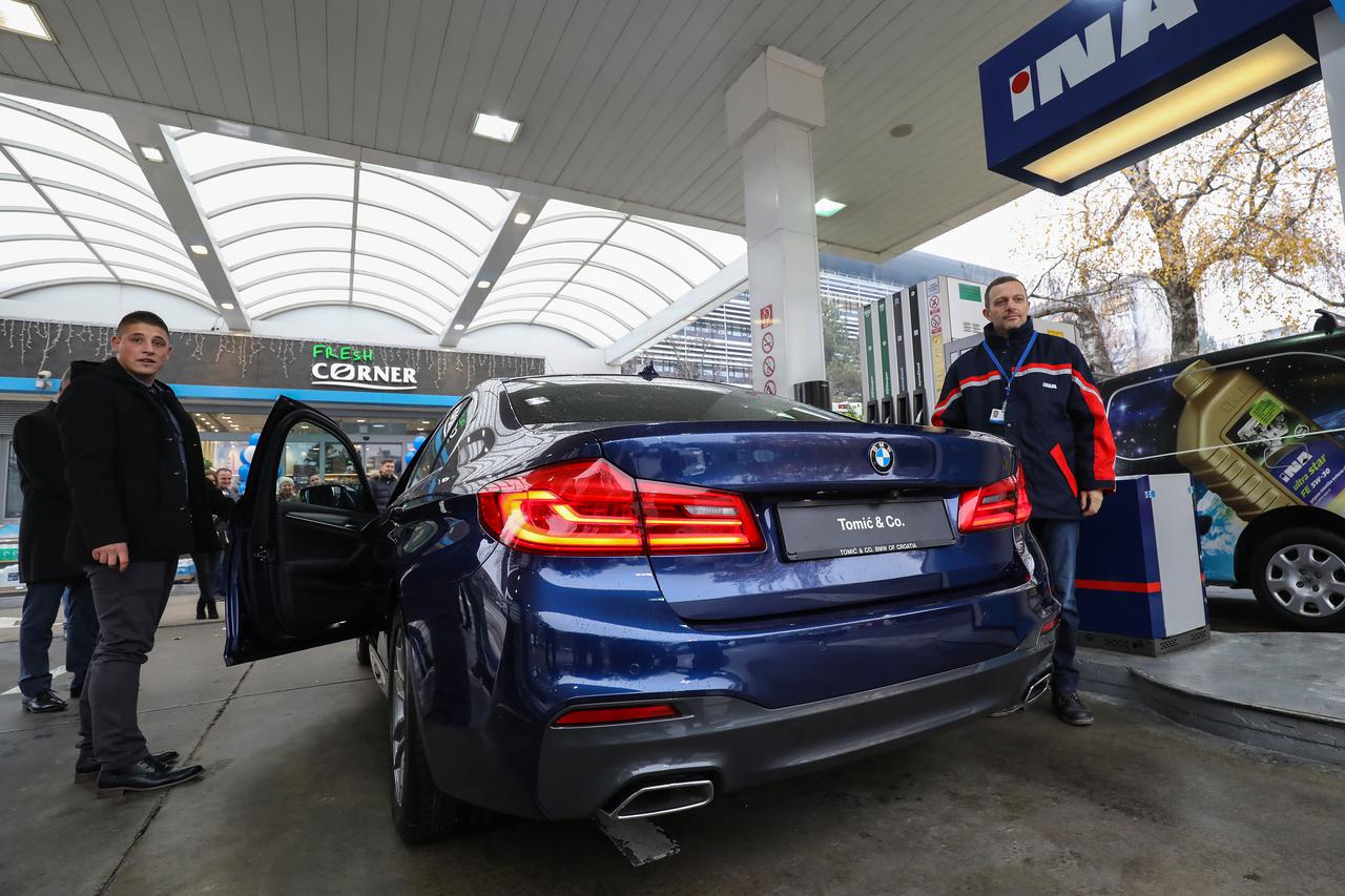 INA vjernog kupca nagradila BMW-om