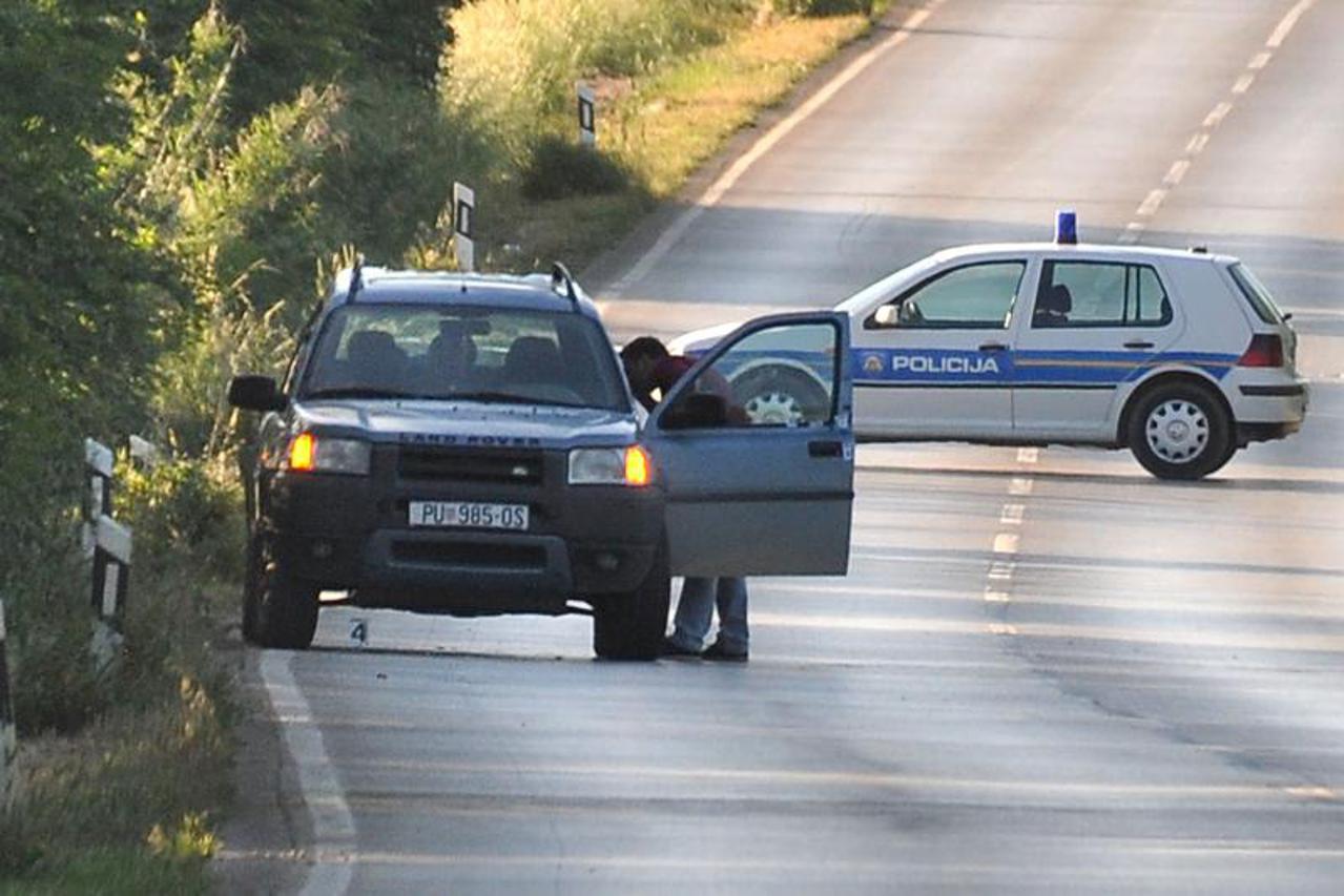 pula,mrtvac,policija (1)