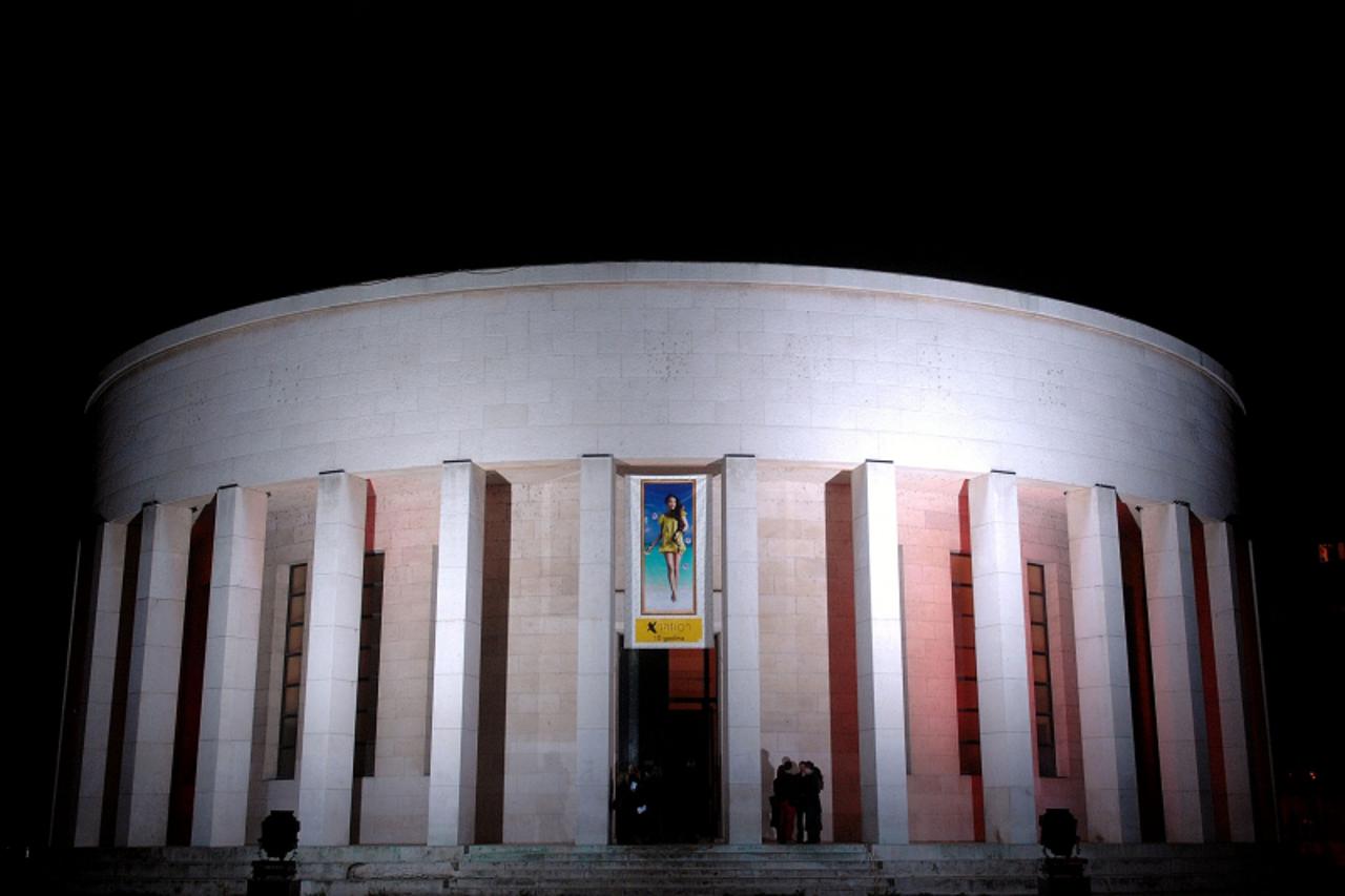 Dom hrvatskih likovnih umjetnika 