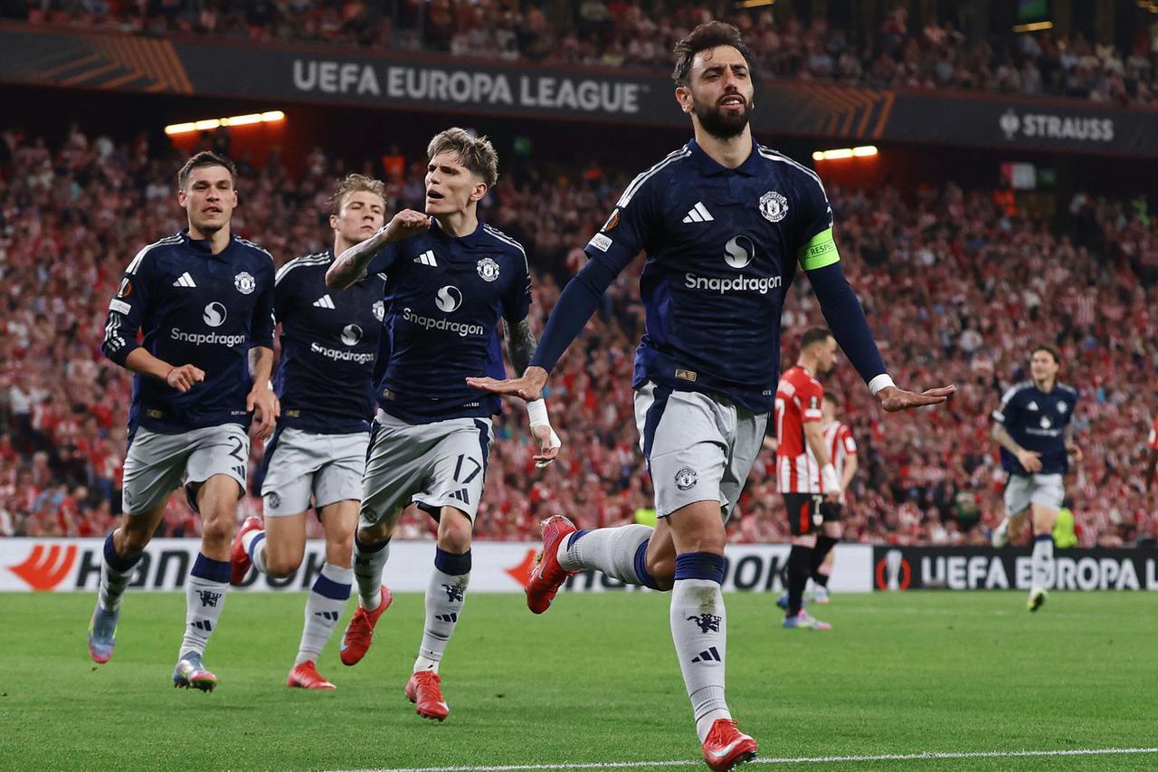 Europa League - Semi Final - First Leg - Athletic Bilbao v Manchester United