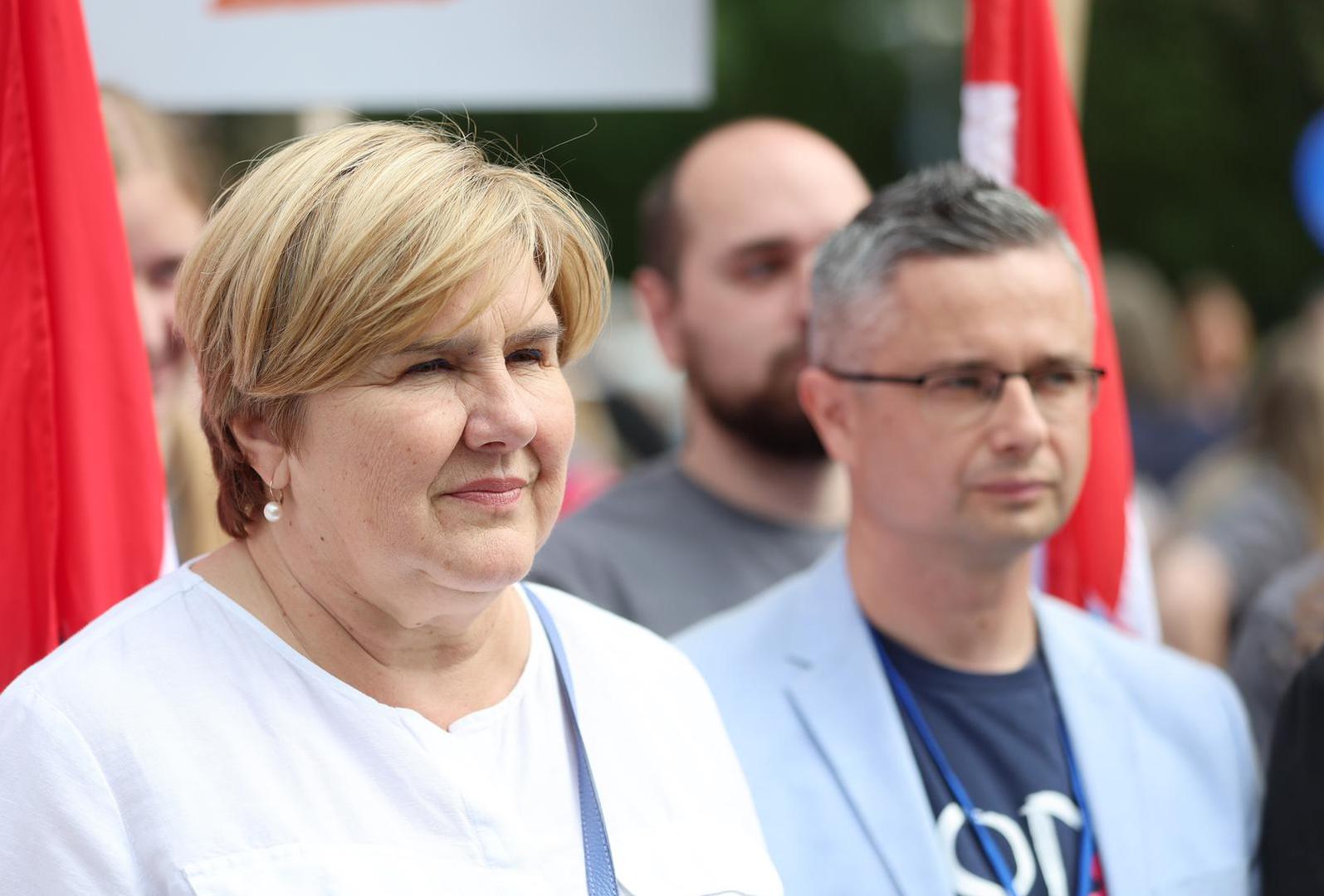Organizatori ističu da hodom žele dati glas onima koji ga nemaju te pomoći ženama koje se nalaze u teškim životnim okolnostima, a traže veće ulaganje javnog novca u trudnice, obitelji s djecom te edukaciju žena o razvoju fetusa i posljedicama pobačaja, uz poruku da je "pomoć trudnici istovremeno i zaštita života djeteta".