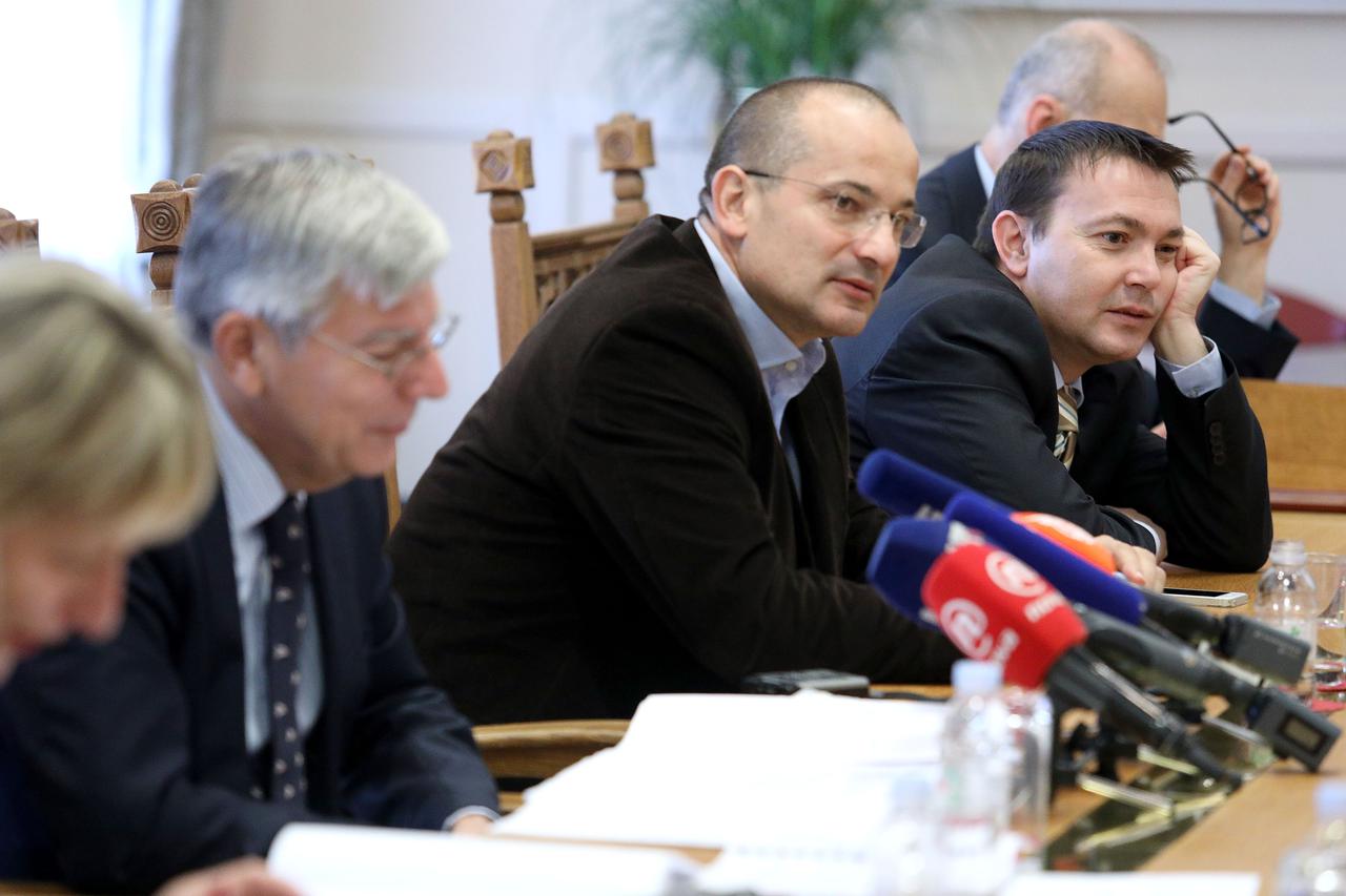 Nastavak rasprave o prestanku rada istražnog povjerenstva za Agrokor