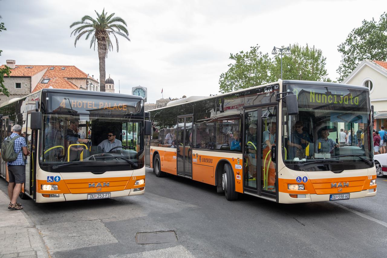Autobusi Libertasa