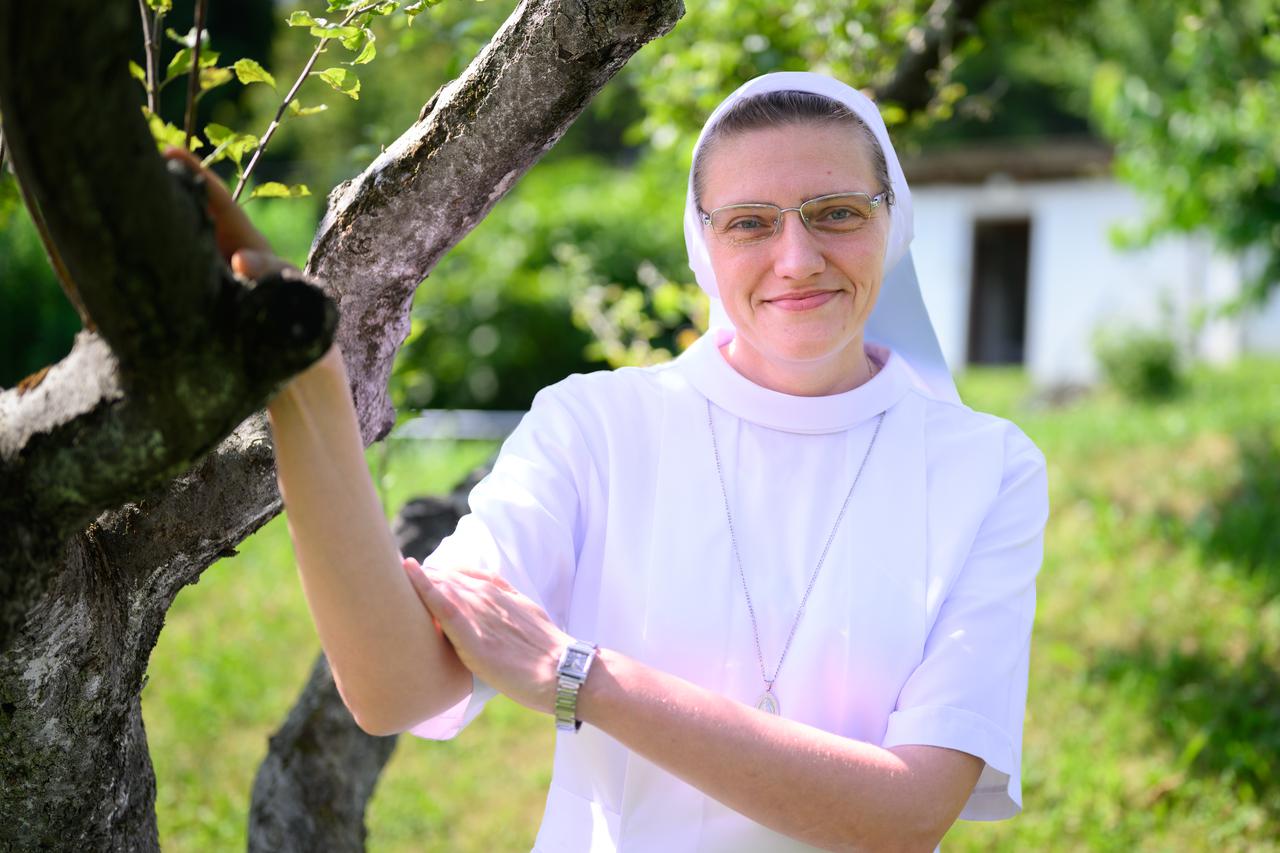 Zagreb: Sestra Ivančica Fulir u samostanu Družbe Marijinih sestara čudotvorne medaljice