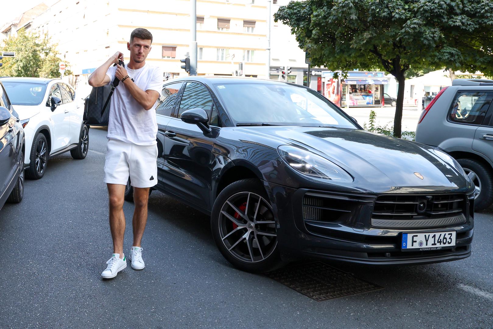 Petar Sučić je u rujnu prošle godine na svoje prvo okupljanje došao u Porscheu