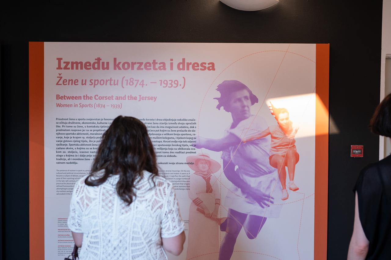 Zagreb: Izložba "Između korzeta i dresa. Žene u sportu (1874. - 1939.)"
