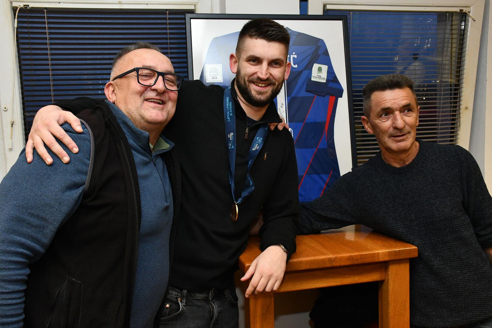 Svečani doček održan je na stadionu NK Oriolik, gdje je Sekulić započeo svoju sportsku karijeru.