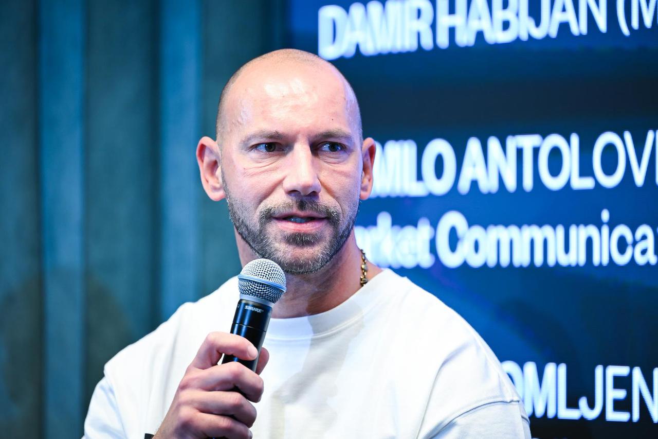 Rovinj: Dani komunikacija 2026., panel "Reguliranje utjecaja: Trebamo li nova pravila za kreatorsku ekonomiju?"