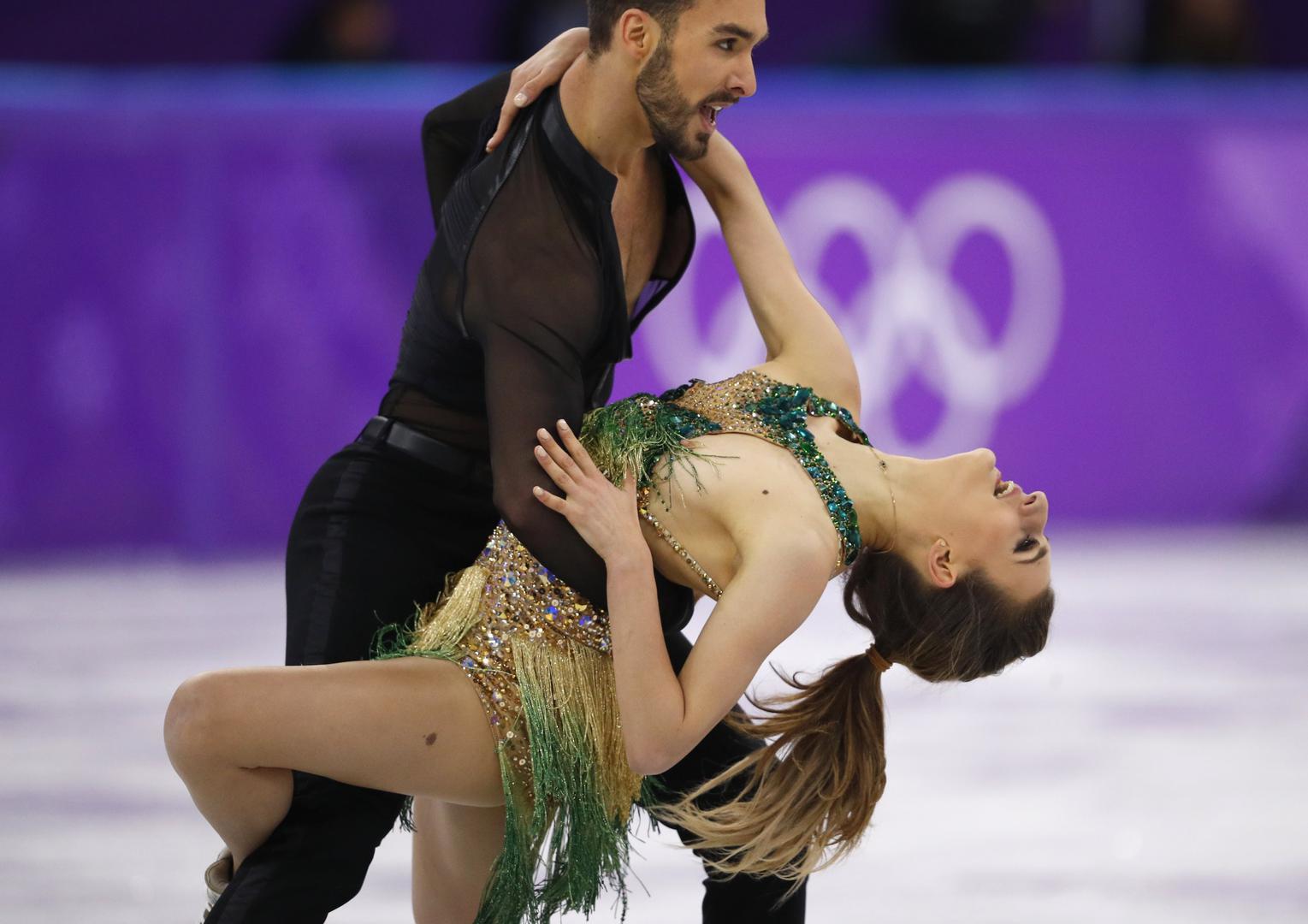 Francuska klizačica Gabriella Papadakis doživjela je na ZOI-u u Pjongčangu pravu noćnu moru, piše u ponedjeljak BBC.