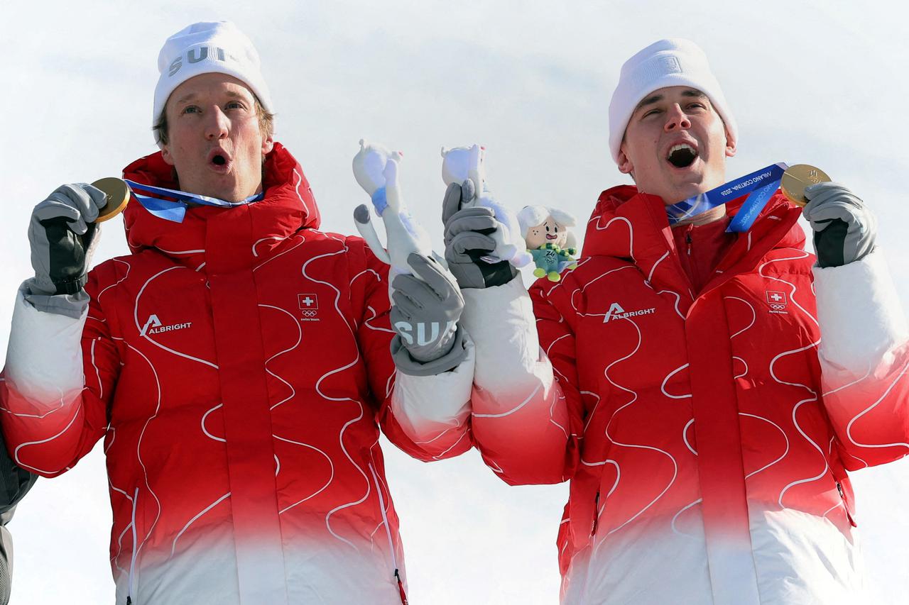 Alpine Skiing - Men's Team Combined Victory Ceremony