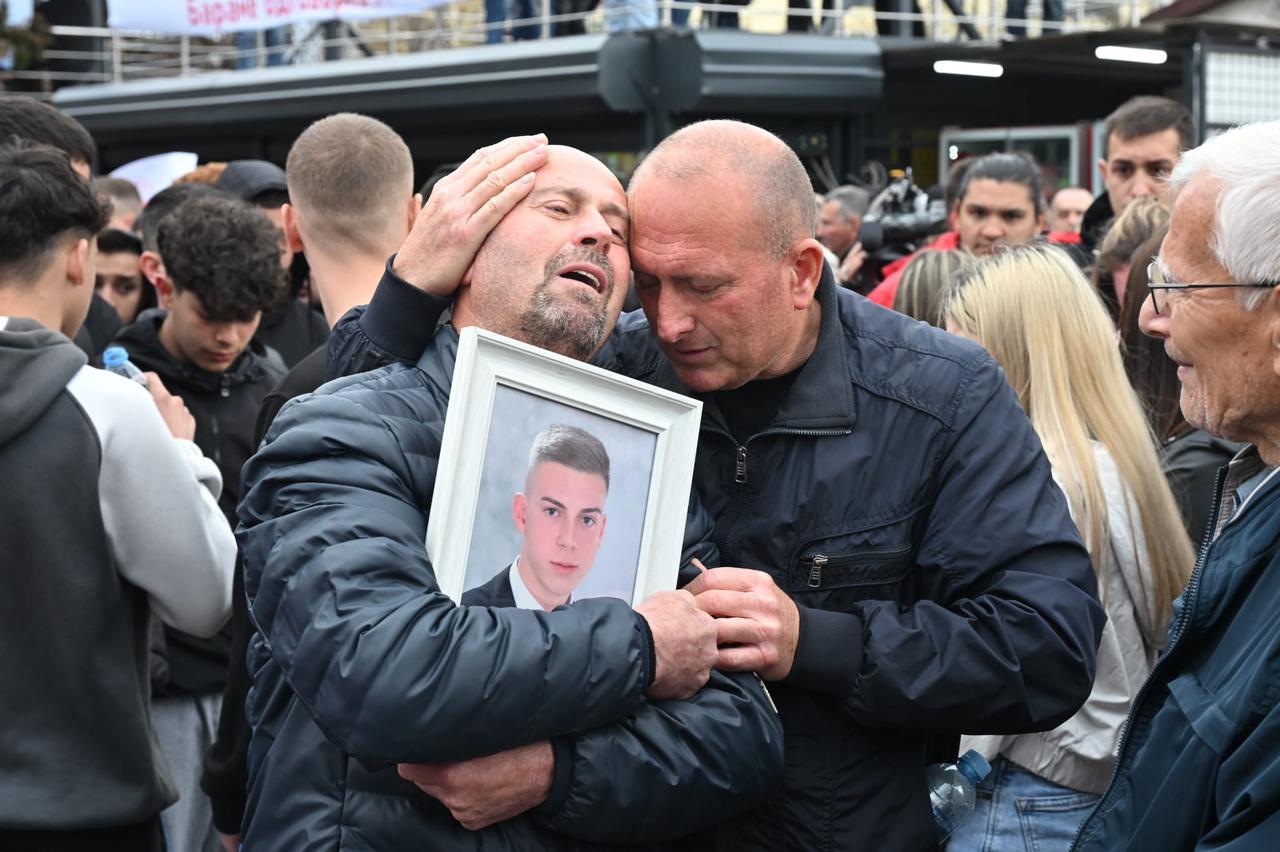 Zagreb: Izjave o hospitalizaciji makedonskih državljana stradalih u Kočanima