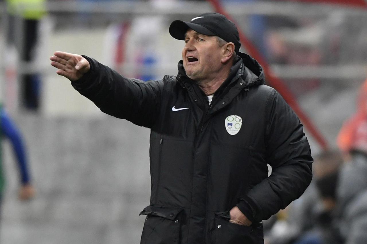 World Cup - UEFA Qualifiers - Group H - Slovakia v Slovenia