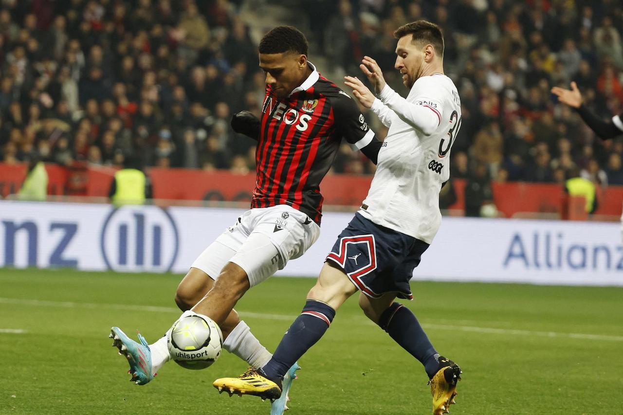 Ligue 1 - OGC Nice v Paris St Germain