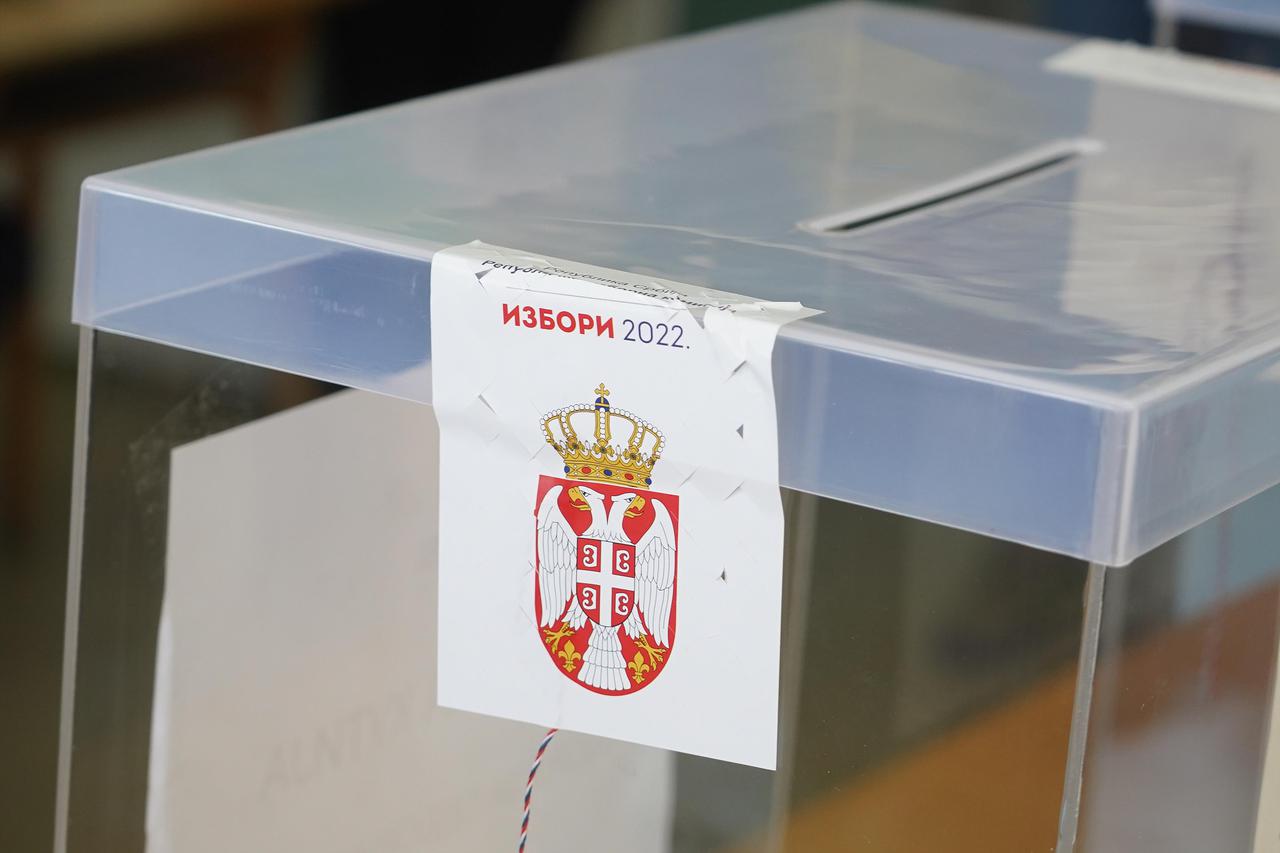 Srbija danas bira predsjednika, parlament i vlast u Beogradu