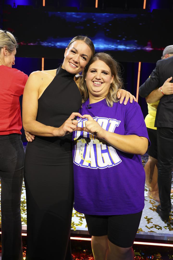  Unatoč blagdanima, ostala je disciplinirana u prehrani, dokazujući da je njezina promjena uistinu trajna.