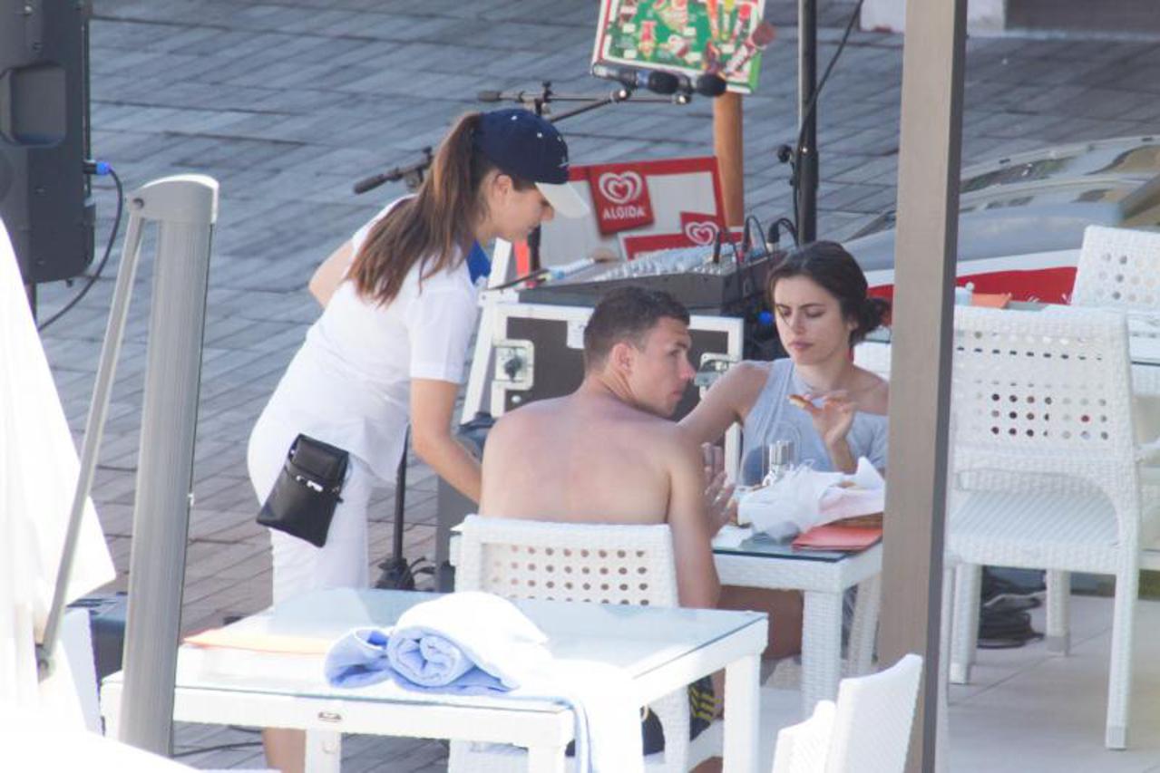 Edin Džeko s djevojkom na odmoru u Dubrovniku