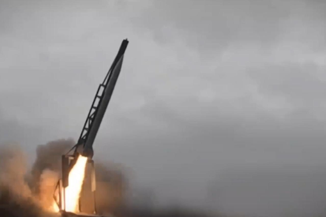 Testiranje projektila FP-7