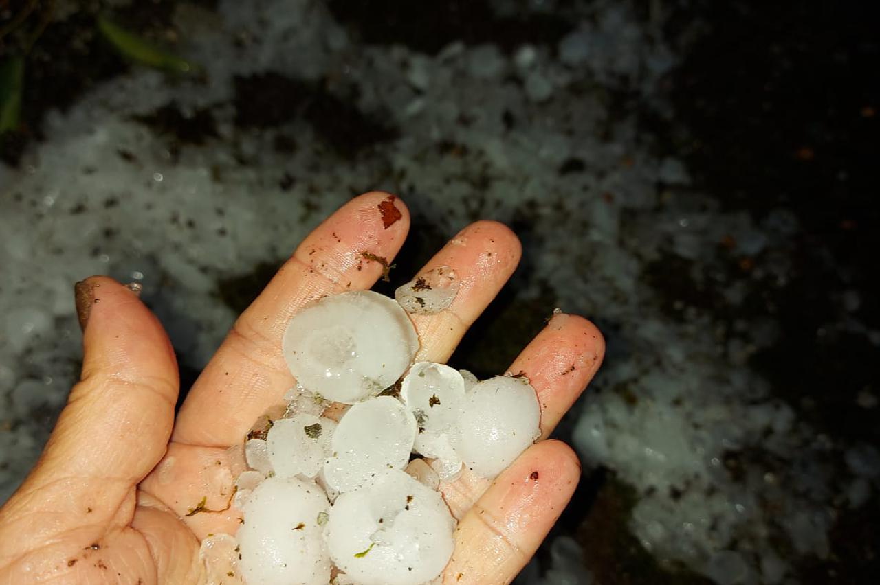 Nevrijeme pogodilo područje Duge Rese i Karlovca