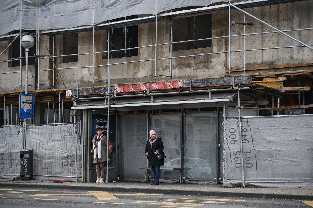 Zagreb: Zgrada na Remetinečkoj cesti izgrađena gotovo na autobusnoj stanici
