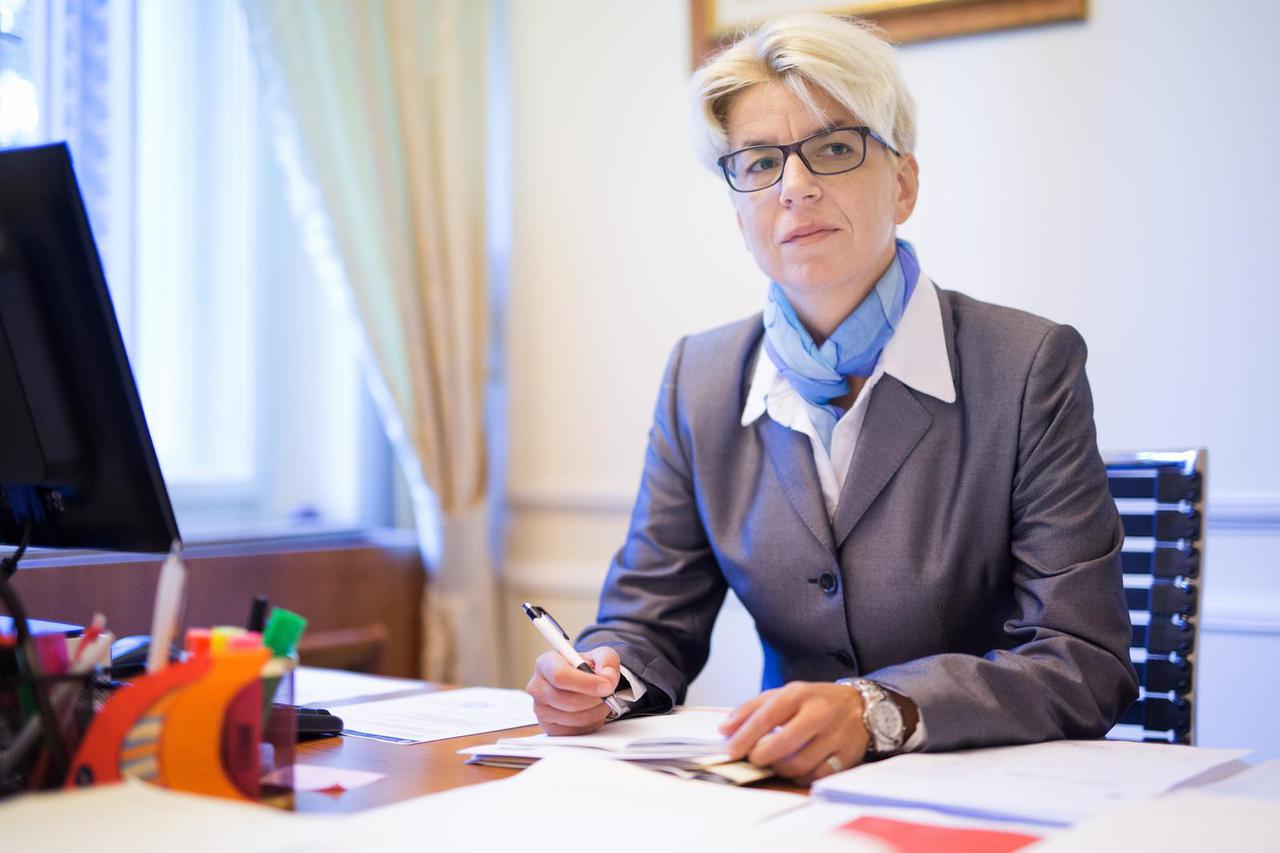 Rijeka: Predstojnica Katedre za ustavno pravo Sanja Barić