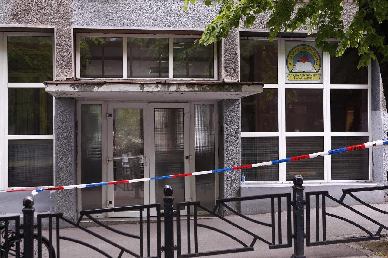 Beograd: Škola "Vladislav Ribnikar" mjesto nezapamćene tragedije 