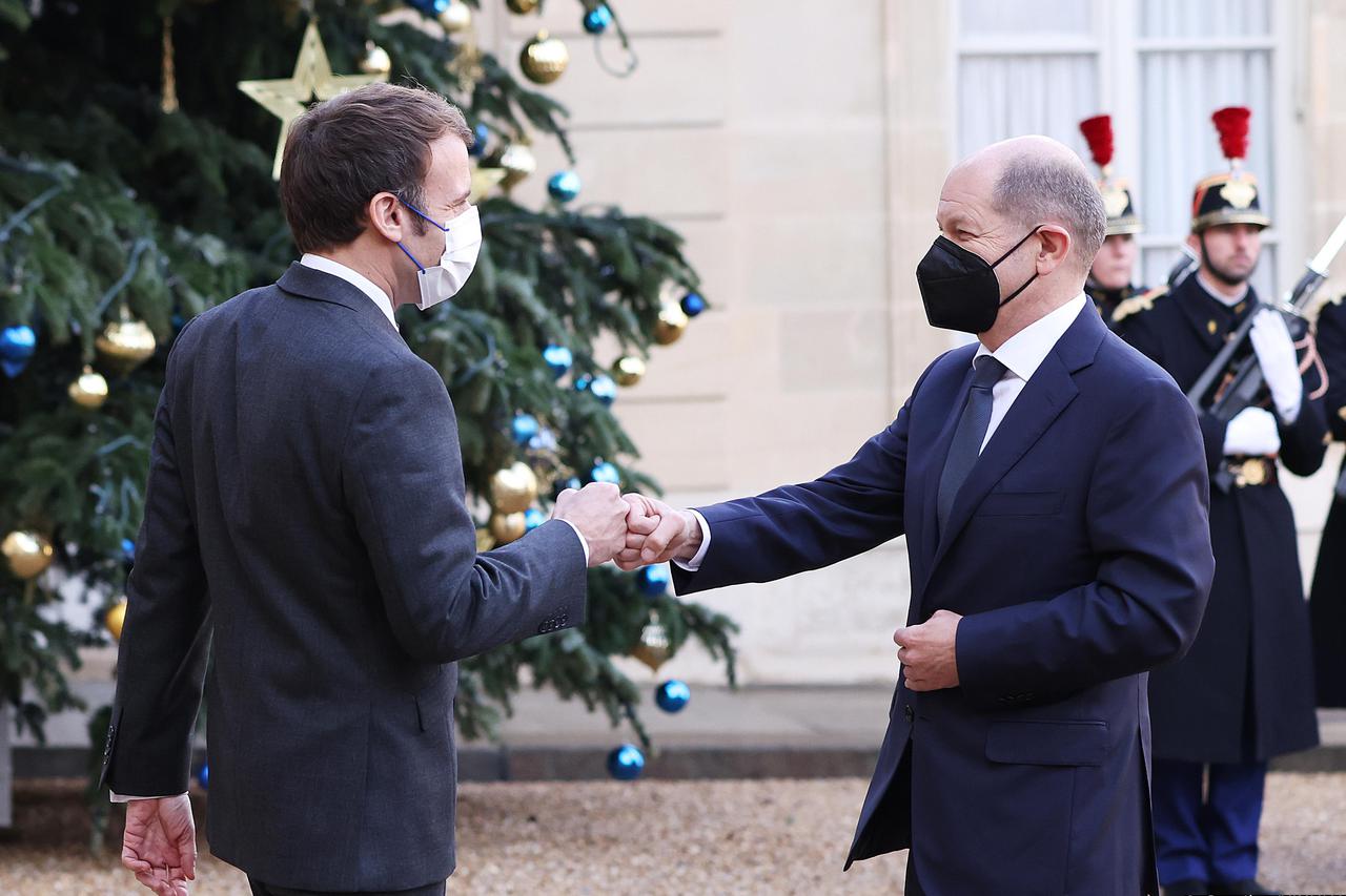 FRANCE-PARIS-MACRON-SCHOLZ-MEETING
