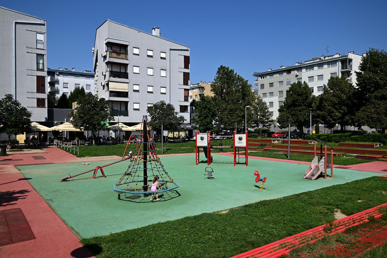 Zagreb: Dječji park na Selskoj zatvoren zbog opasnosti od pada grana