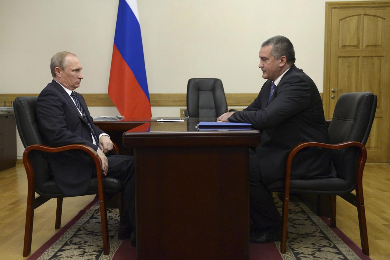 Putin Aksionov