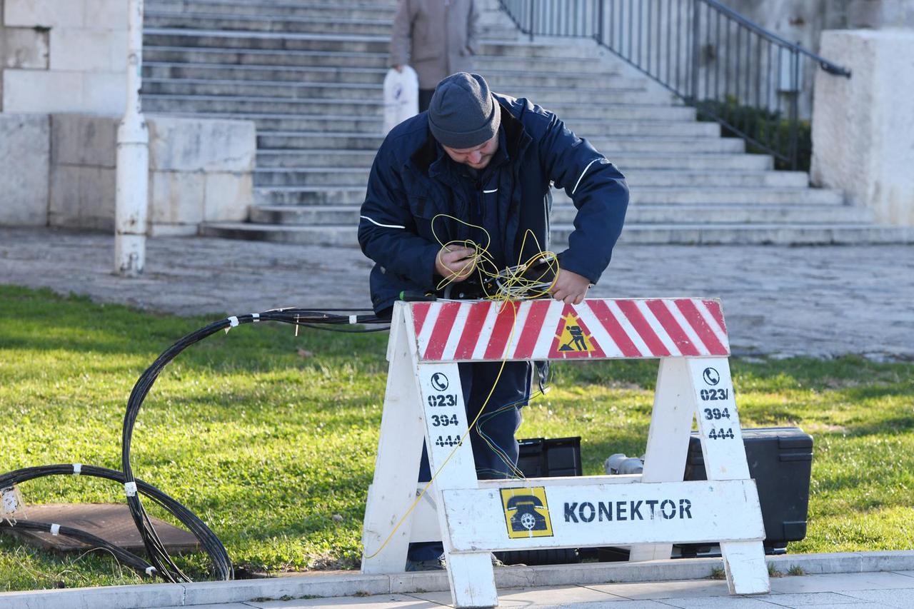 Šibenik: Radovi na postavljanju kablova za telekomunikacijske usluge