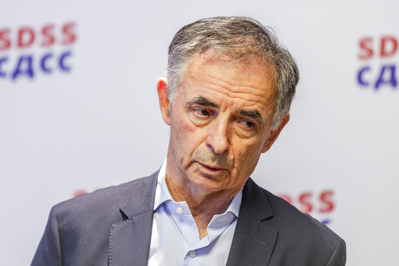 Zagreb: Milorad Pupovac održao konferenciju za medije u vezi ekološke devastacije Vrela rijeke Une