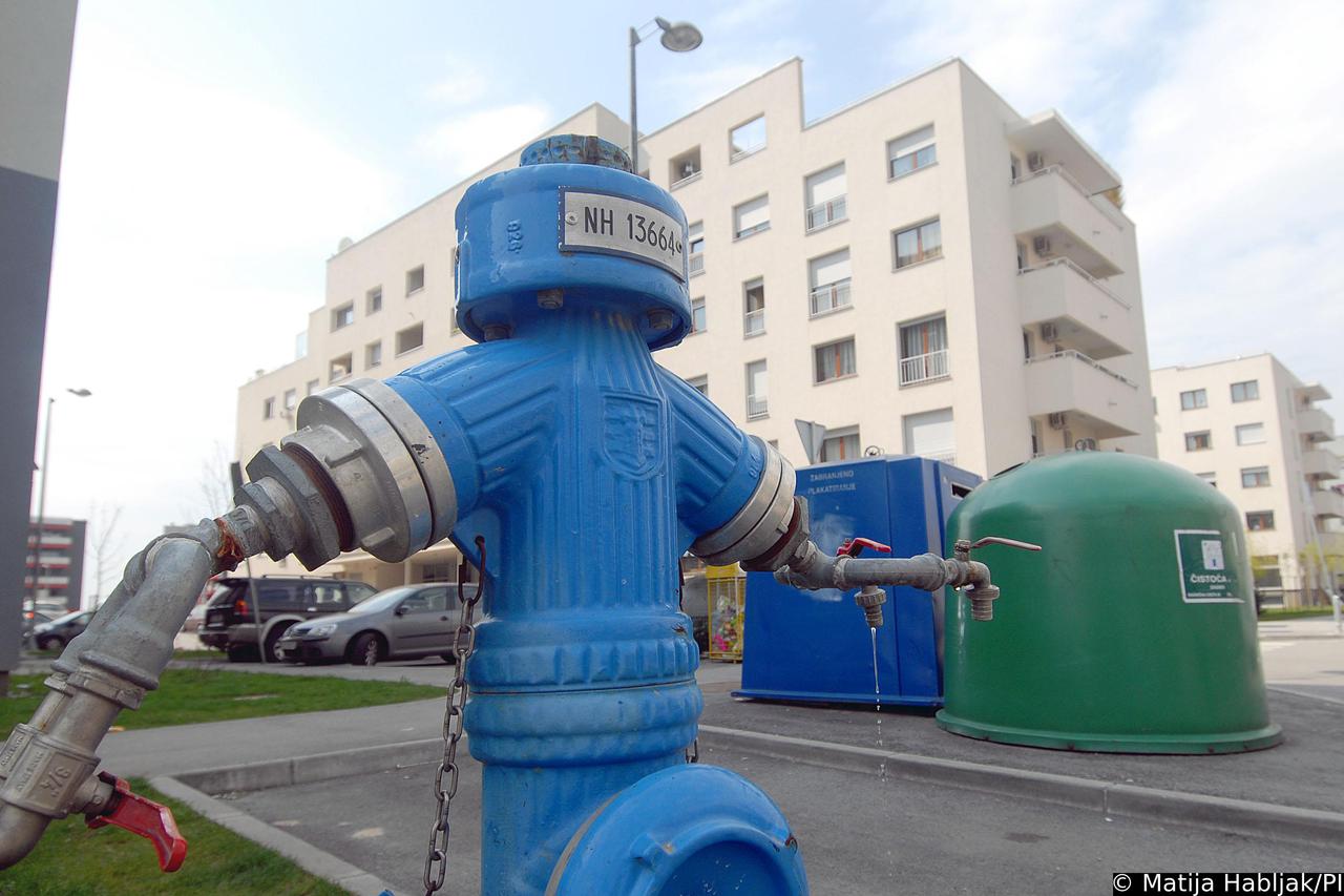 Zagreb: Reportaža o stanarima u naselju Vrbani III koji imaju zaga?enu vodu