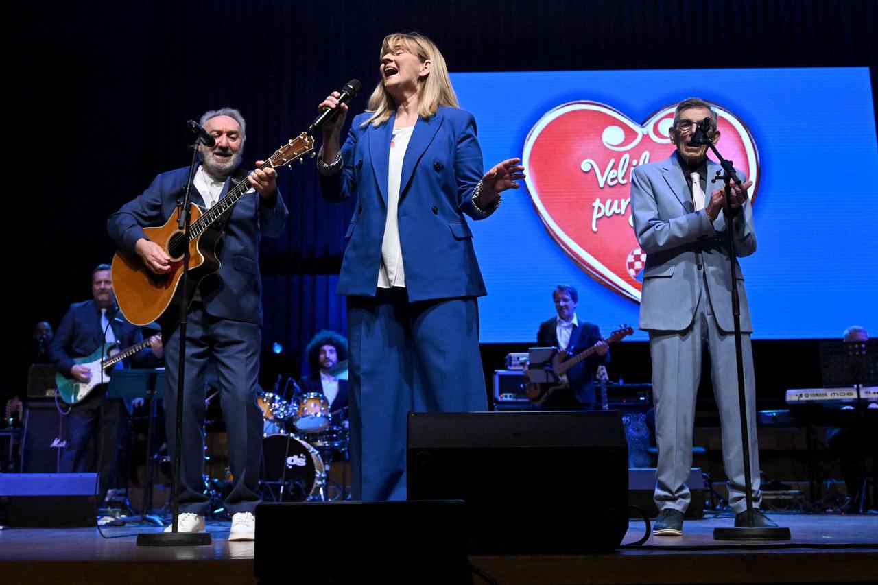 Presnimke iz privatnog albuma Marinka Colnaga