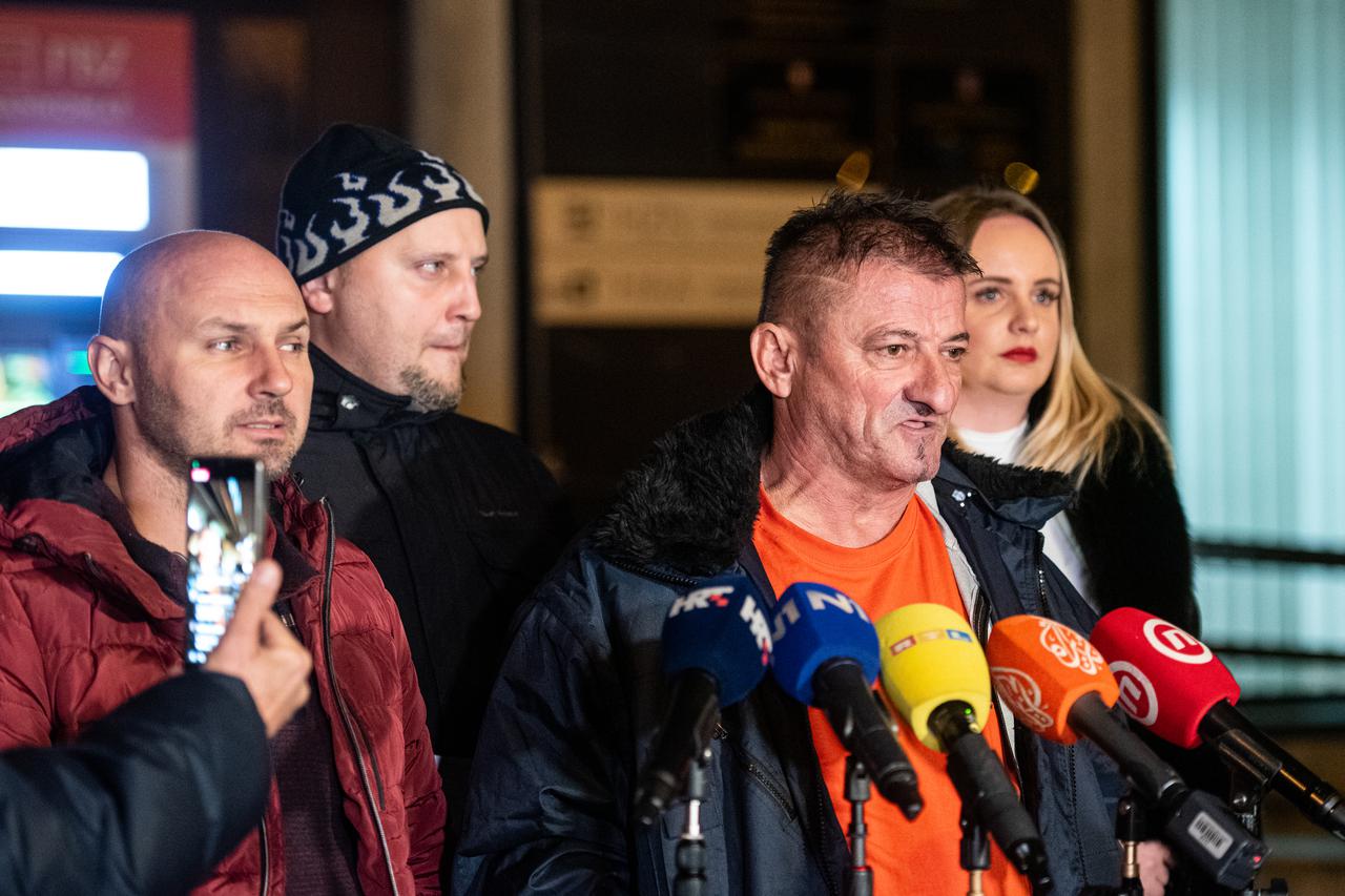 Zagreb: Završio je sastanak između ministrice i poljoprivrednika ,veći dio predstavnika seljaka je nezadovoljan