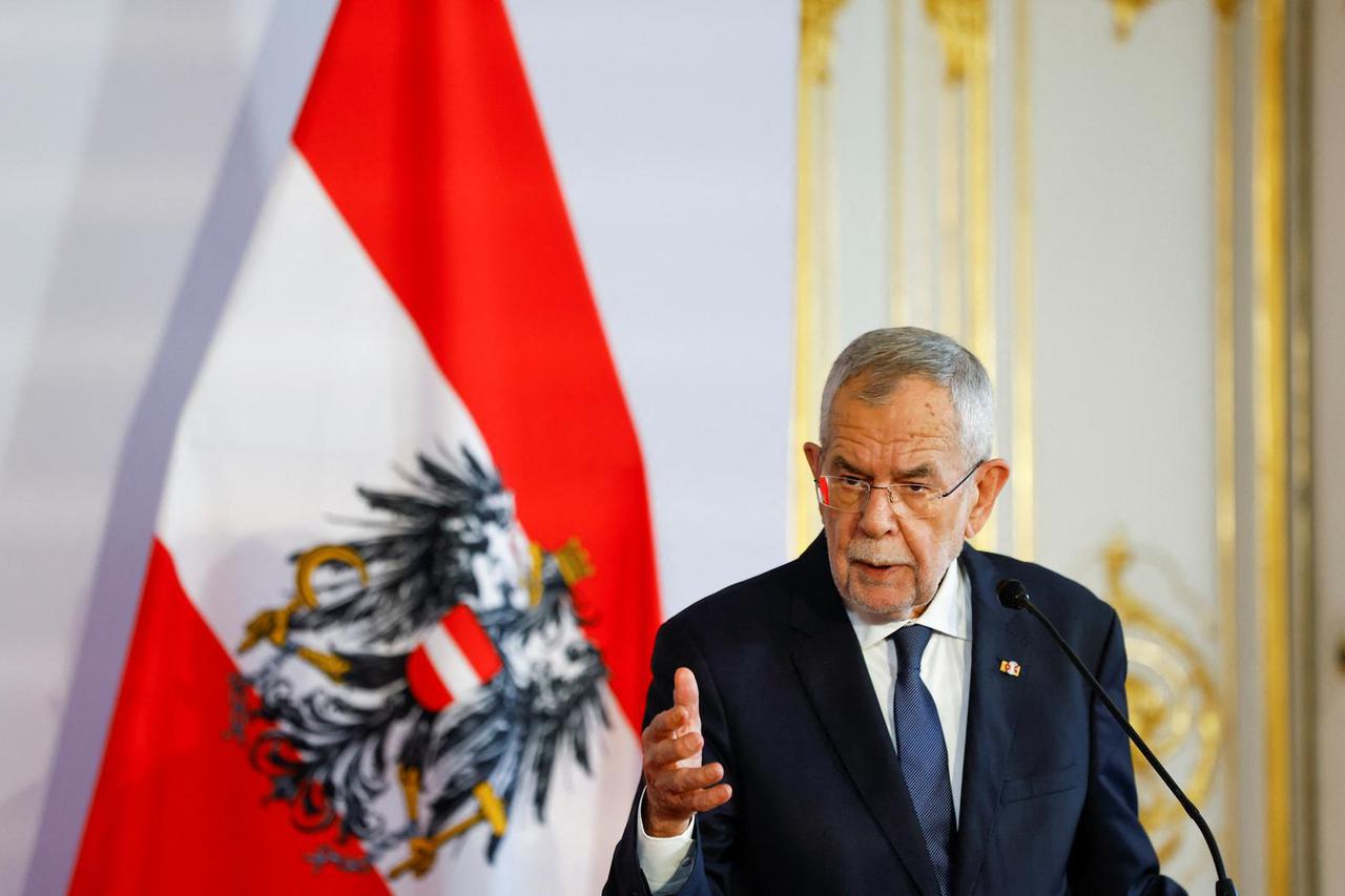 Austrian President Van der Bellen meets with UN Secretary-General Guterres in Vienna