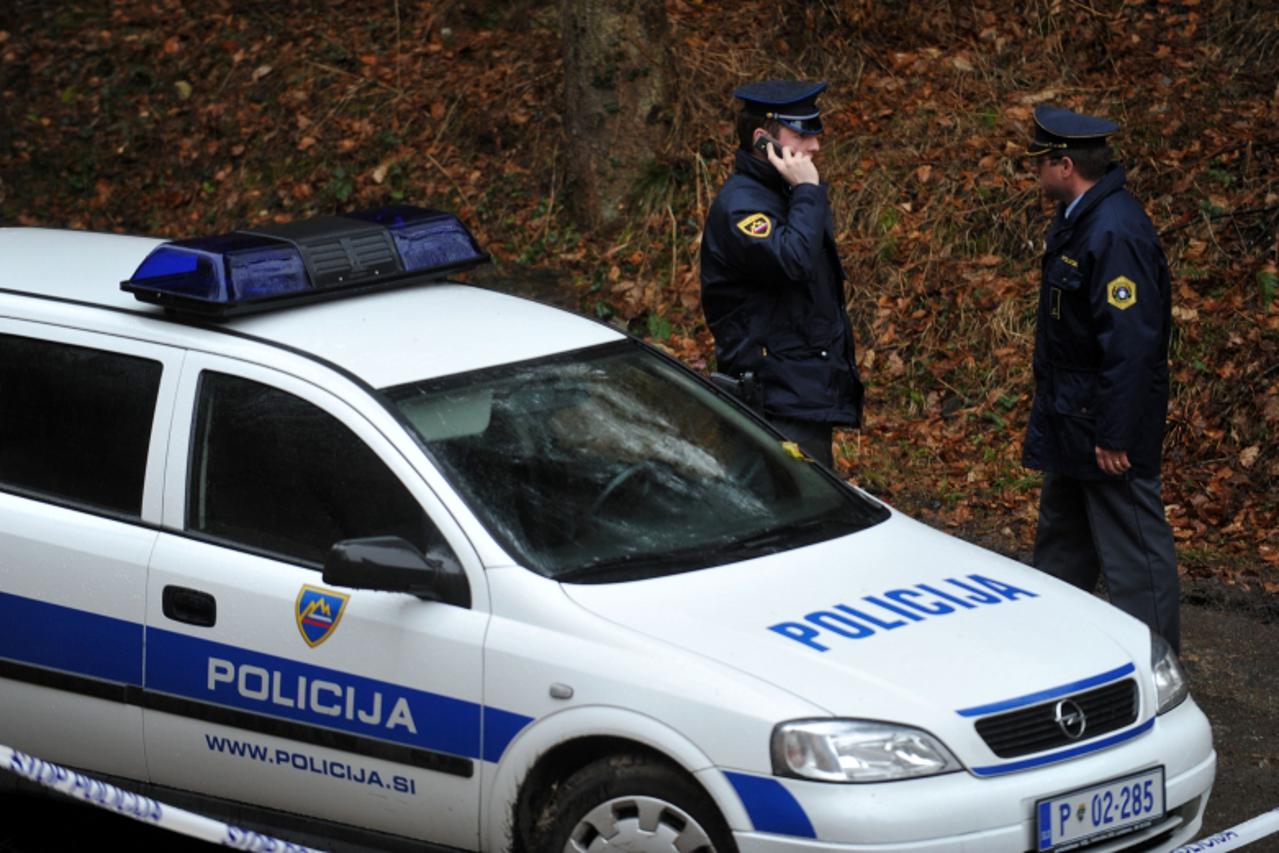 policisti
