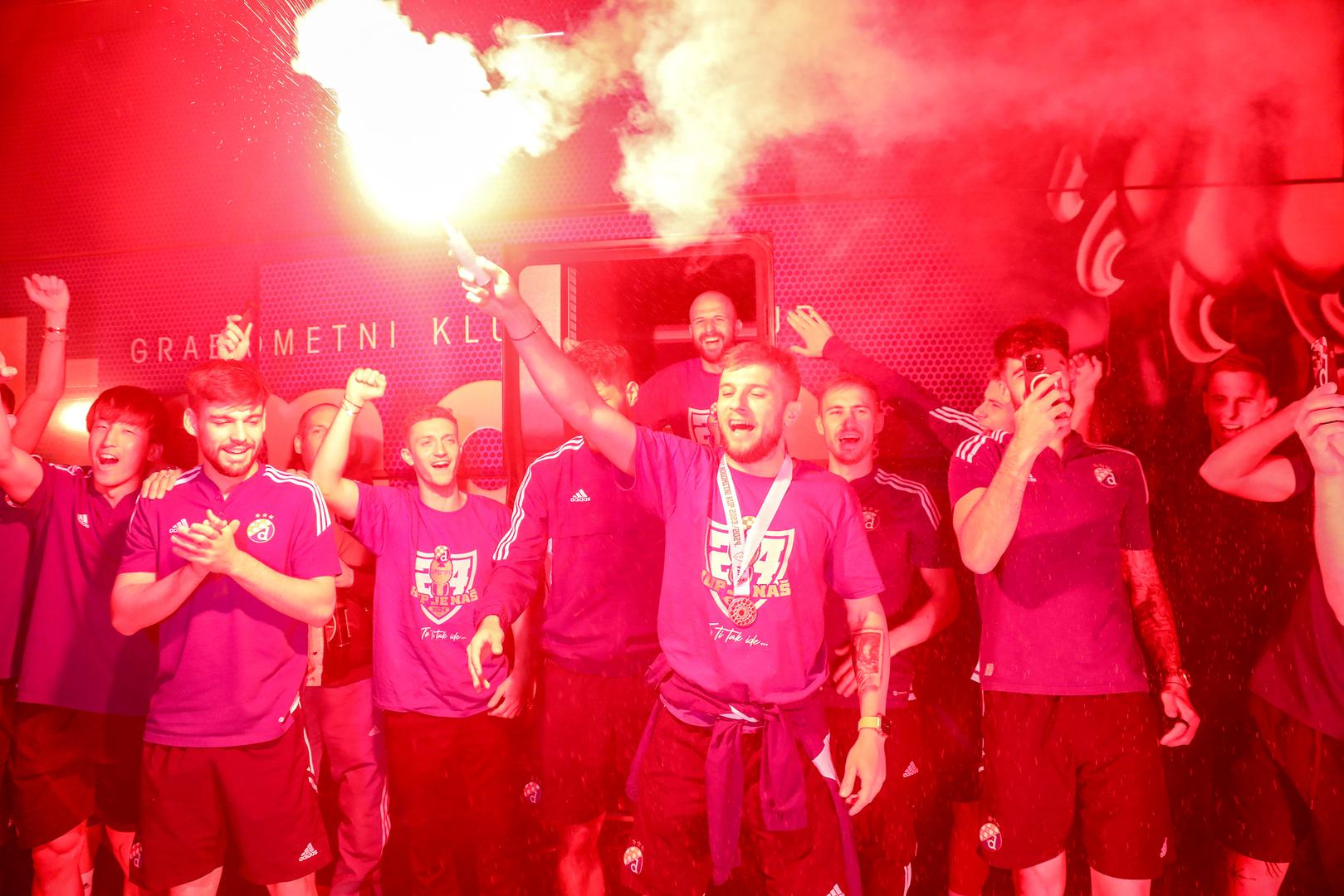 Nogometaši Dinama osvojili su dvostruku krunu