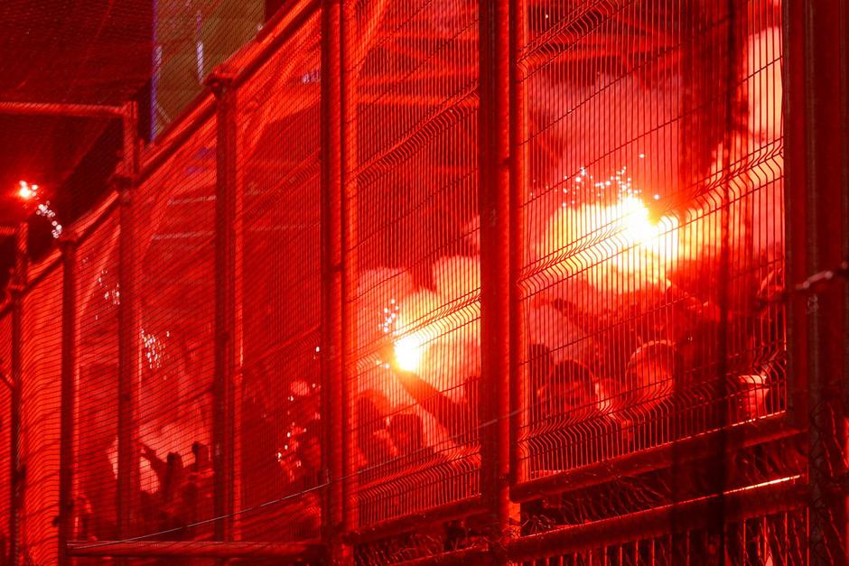 Rijeka: Bakljada na susretu  Rijeke i Dinama