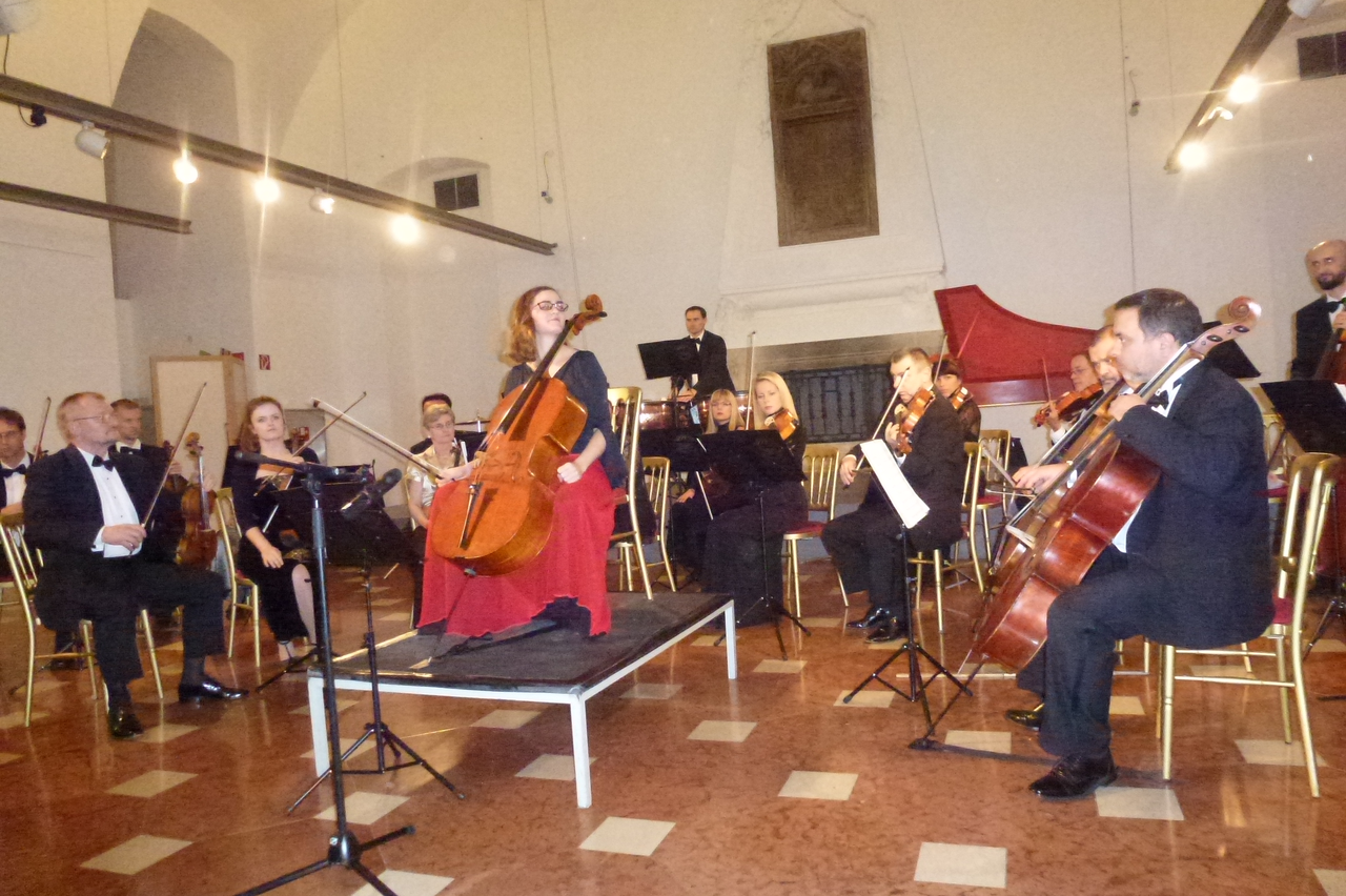 Monika Leskovr na koncertu u Beču 