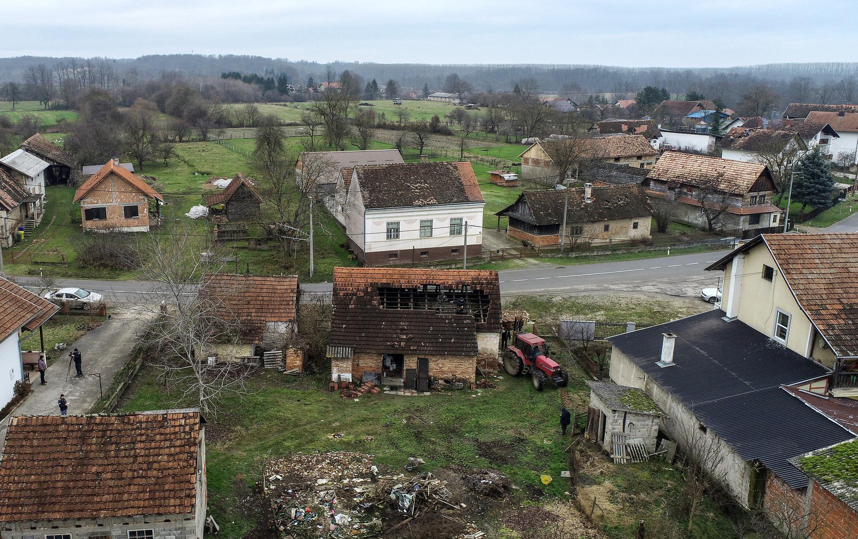 28.12.2020. Brest Pokupski - Pogled iz zraka na kuce koje su tesko stradale u potresu koji je jutros pogodio Sisak i Petrinju 

Photo: Igor Kralj/PIXSELL