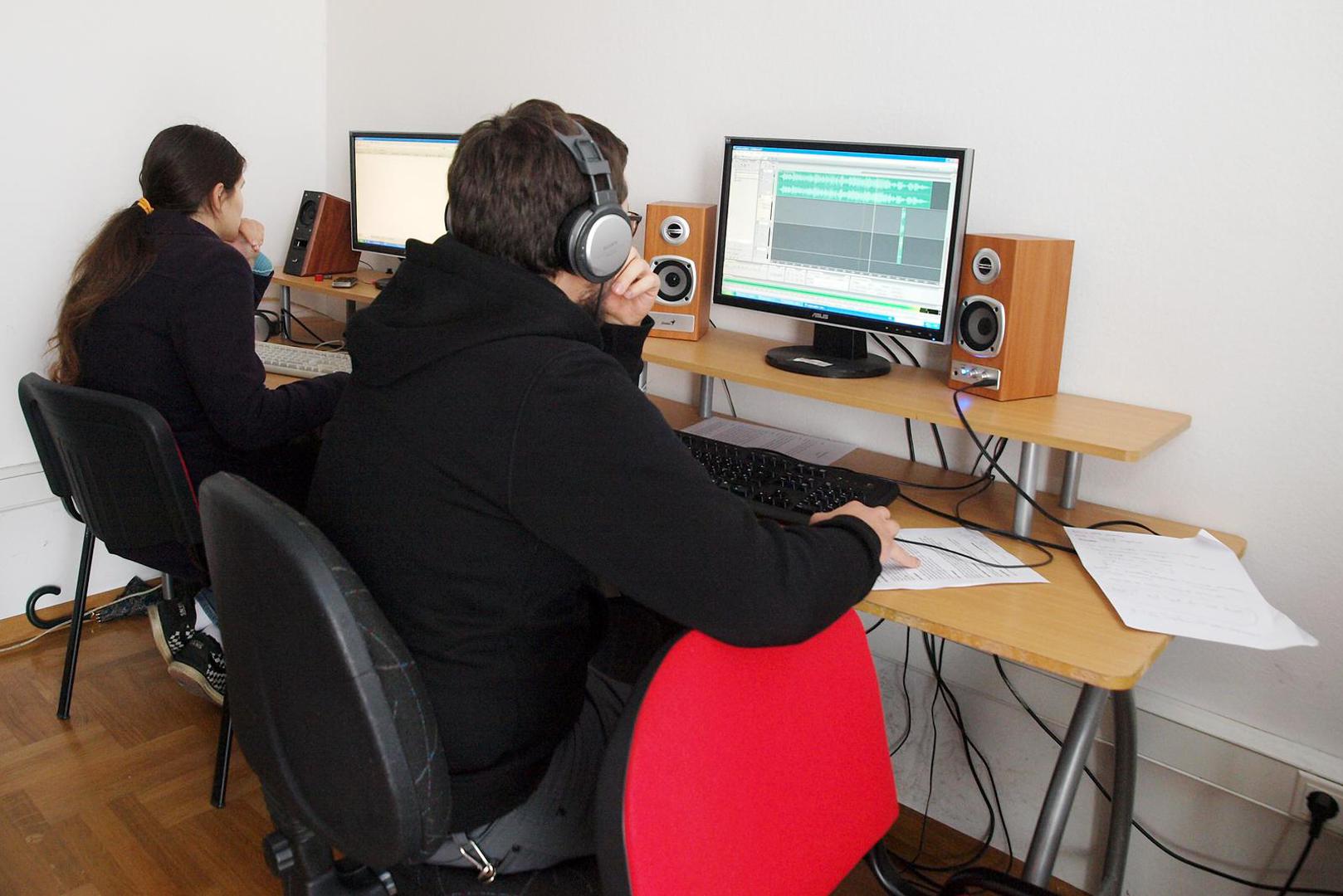 07.11.2011., Zagreb -  Redakcija studentskog radija Radio Student na Fakultetu politickih znanosti. Photo: Borna Filic/PIXSELL